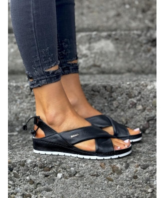 Bardzo wygodne i lekkie sandały VASCA BLACK skóra naturalna