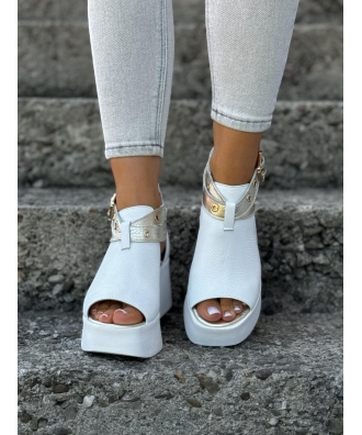 Stylowe i wygodne sandały na wyższj podeszwie RUSIN CIDRA WHITE GOLD skóra naturalna