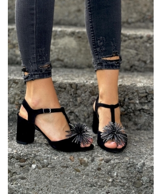 Cudowne sandały na wygodnym obcasie z ozdobą RUSIN TOLLAN BLACK skóra naturalna
