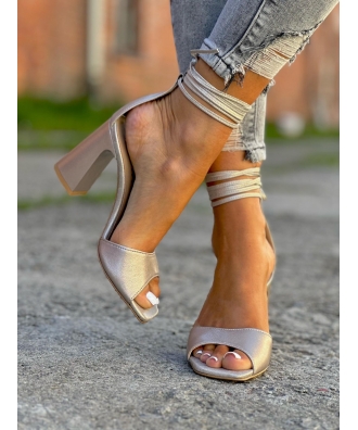 Klasyczne sandały na wygdonym słupku RUSIN SALVEZZA GOLD skóra naturalna