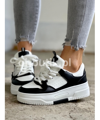 Wygodne buty sneakersy na wyższej podeszwie HISTTO BLACK WHITE